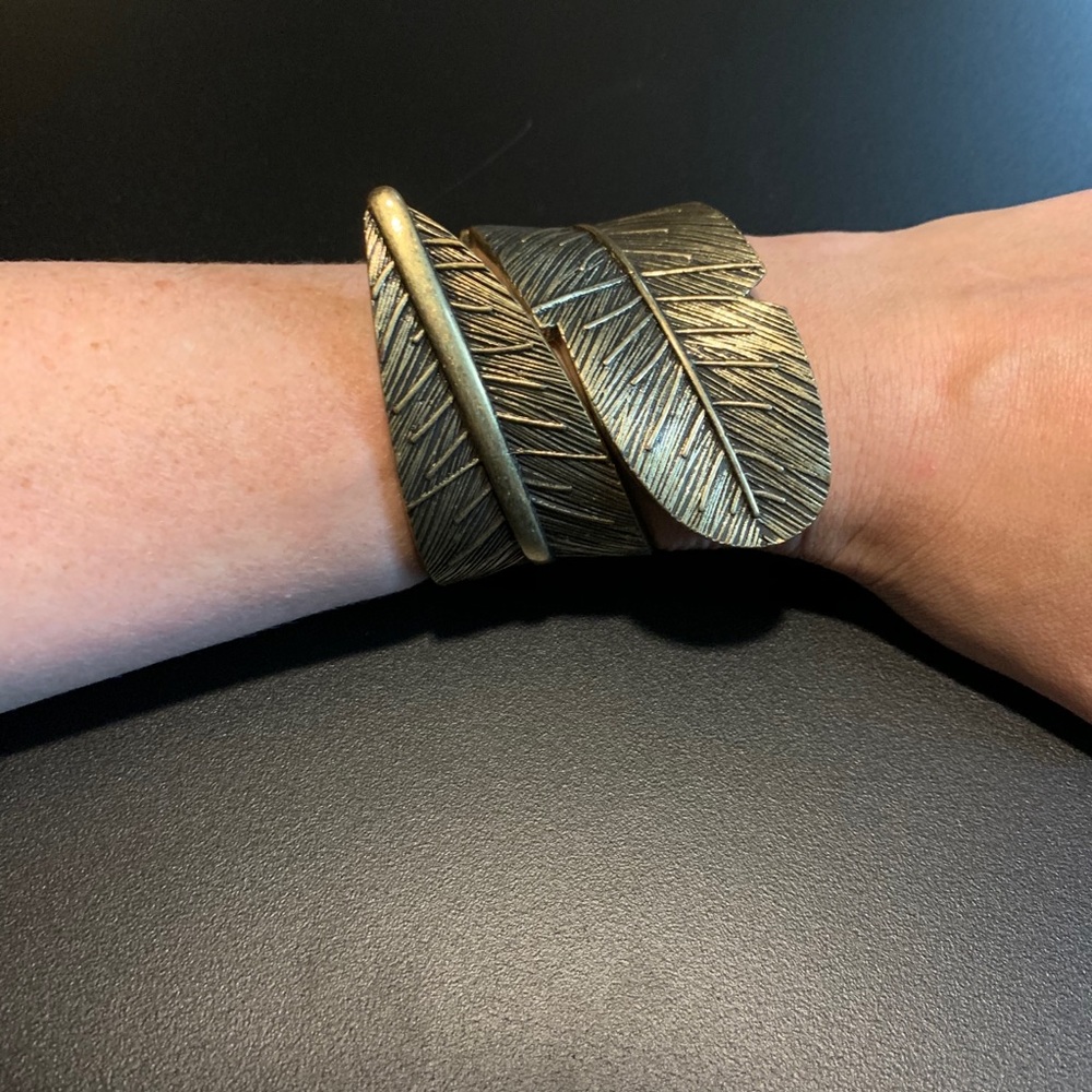 Bronze Feather Bracelet